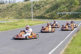 Gaspedalen er i bund