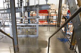 Trappeopgang i stål