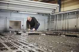 Fordel vægten fra vindmølletårnet med Load Distribution Flanger