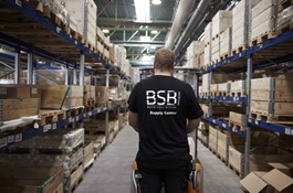 Truck Kørsel på Supply Center på Vingen