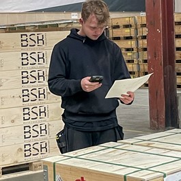 Supply Center Ansætter Lager Og Logistikoperatørelev 0006